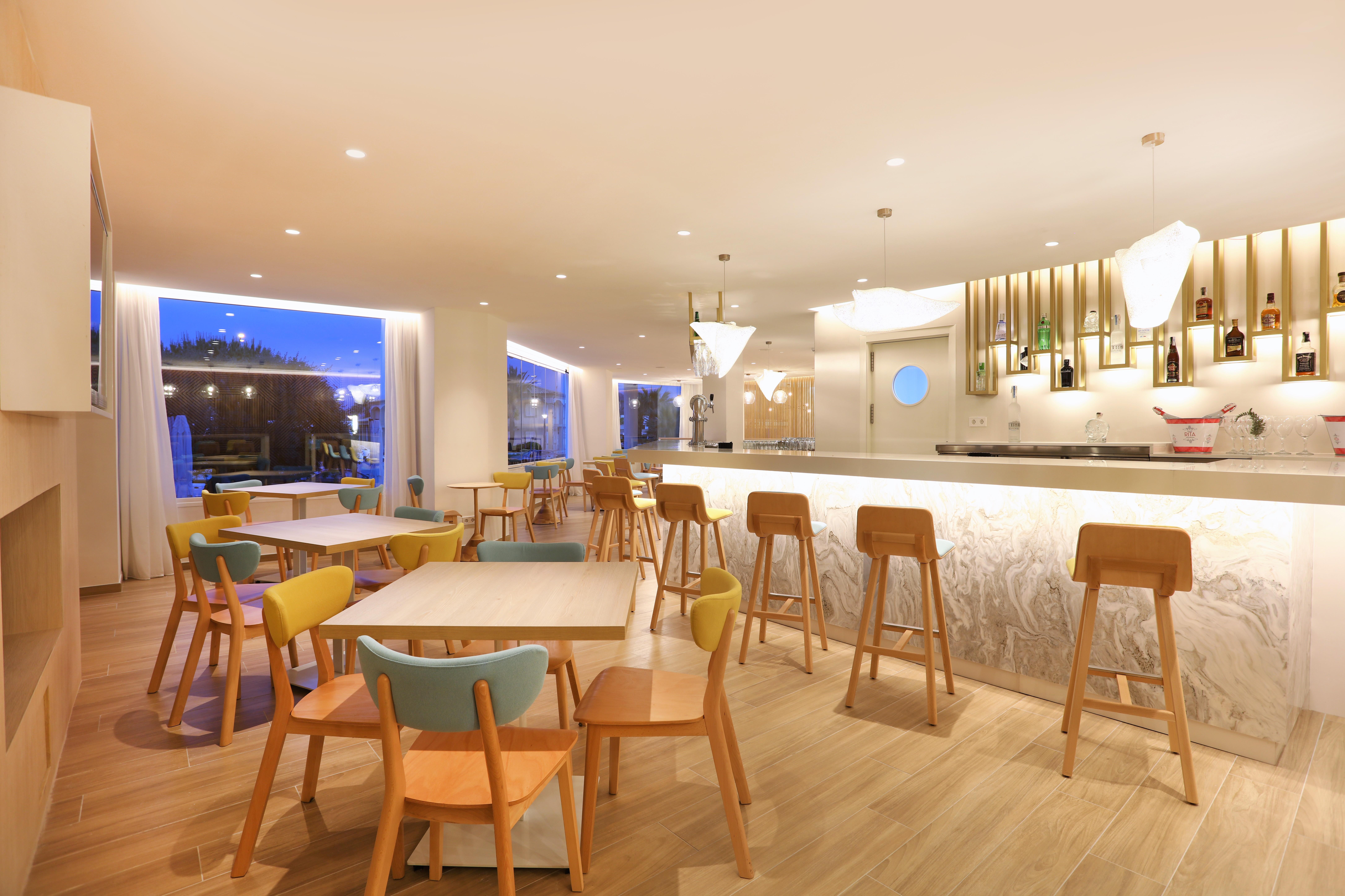 Iberostar Waves Playa De Muro Platja de Muro Εξωτερικό φωτογραφία