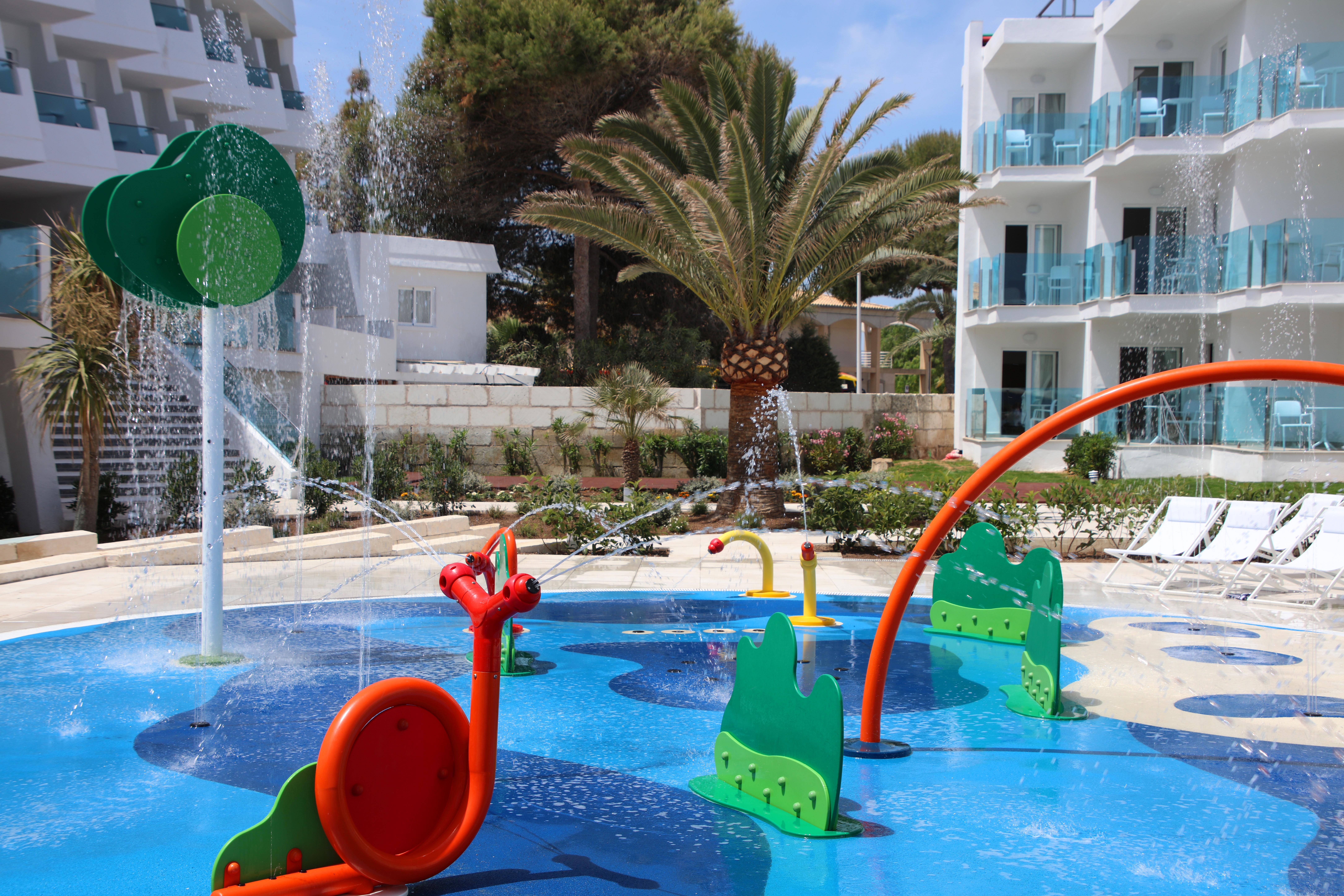 Iberostar Waves Playa De Muro Platja de Muro Εξωτερικό φωτογραφία