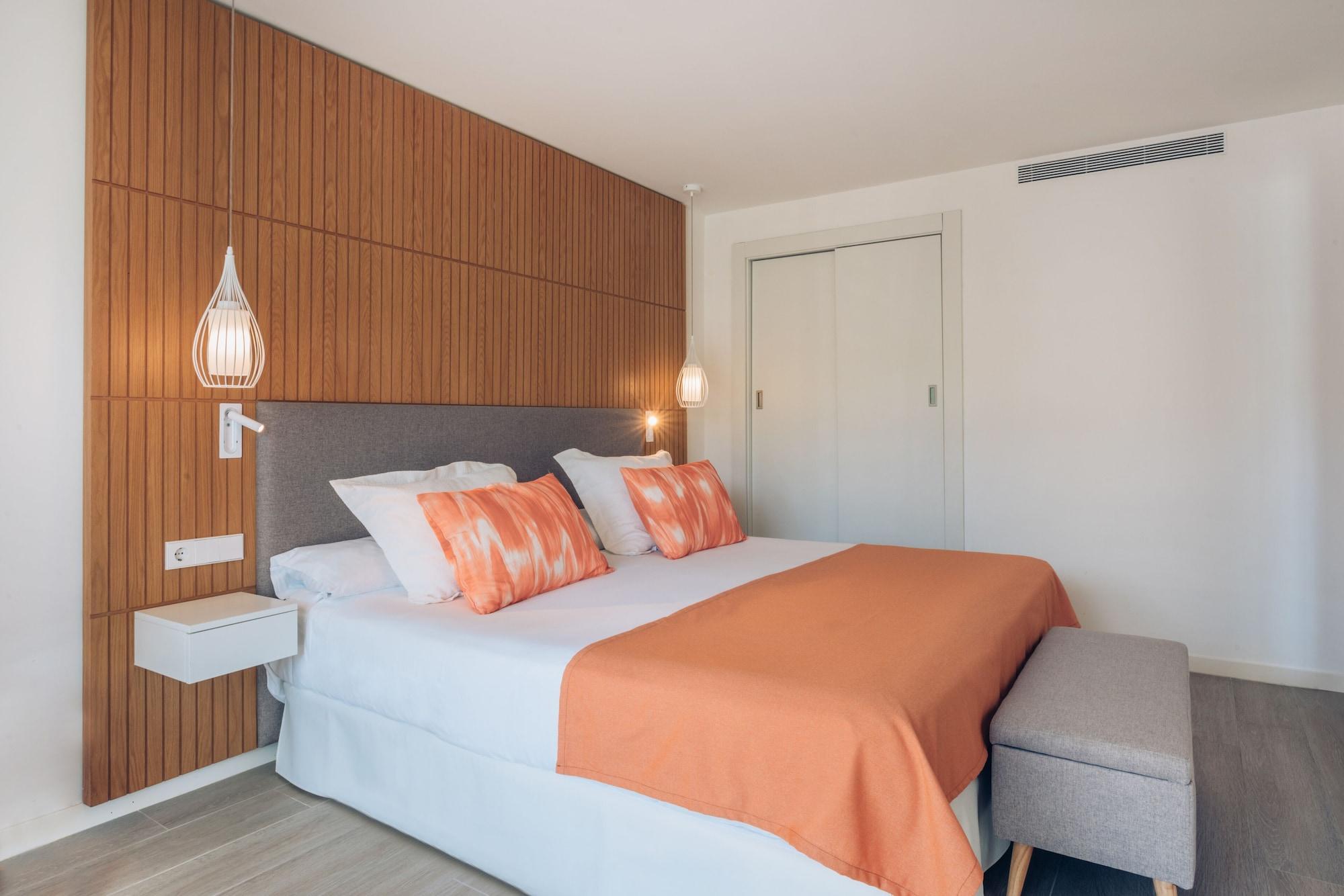 Iberostar Waves Playa De Muro Platja de Muro Εξωτερικό φωτογραφία