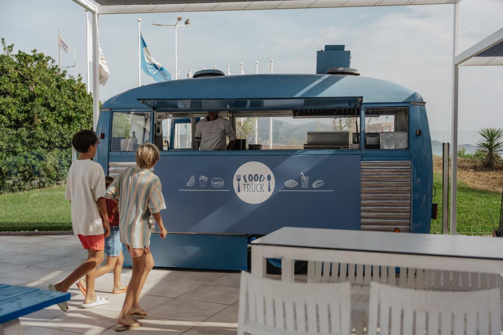 Iberostar Waves Playa De Muro Platja de Muro Εξωτερικό φωτογραφία